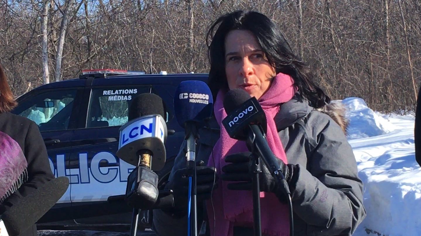 Valérie Plante en point de presse le 11 février