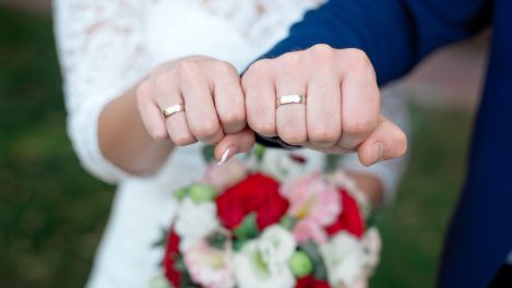 Le nombre de mariage a diminué dans la dernière année.