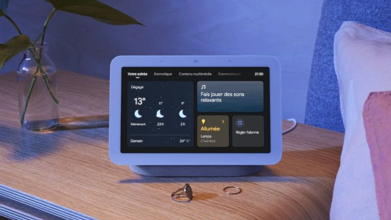 Le Nest Hub 2e génération veut nous aider à mieux dormir avec ces nombreuses fonctionnalités pour le sommeil. Google Nest Hub 2e génération alarme sommeil