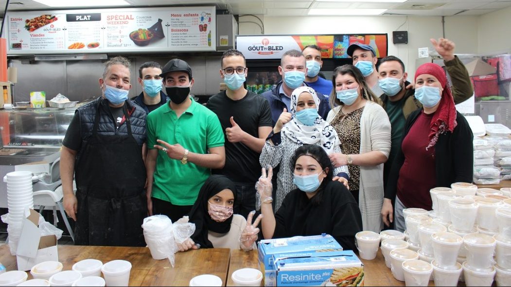 L’opération caritative organisée par le restaurant de Saint-Léonard Le goût du bled en collaboration avec le groupe El Yed Fel Yed à Montréal a pris de plus en plus d’ampleur au cours du mois de ramadan de cette année.