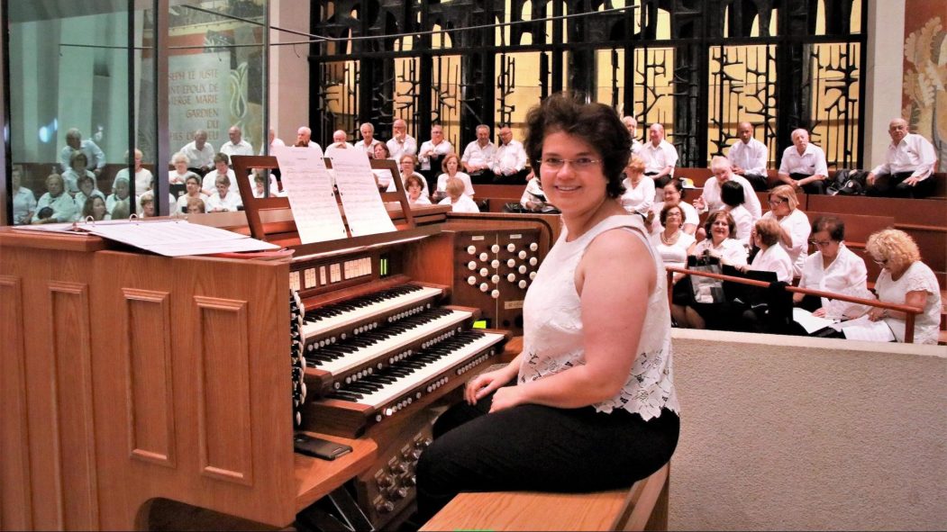 Alexandra Fol joueuse orgue Paroisse Maria-Auxiliaire RDP