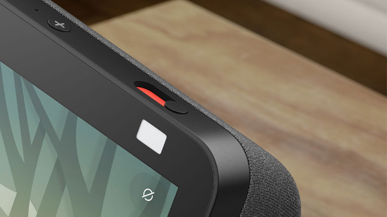 nouveaux mod&egrave;les echo show 5 et 8 cache-cam&eacute;ra integr&eacute;e