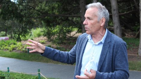 c'est bien Michel Labrecque.