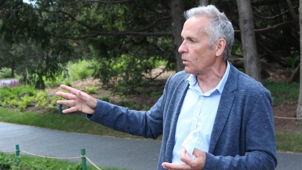 c'est bien Michel Labrecque.