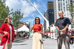 Quartier des spectacles: inauguration d&rsquo;une esplanade «pas si Tranquille»