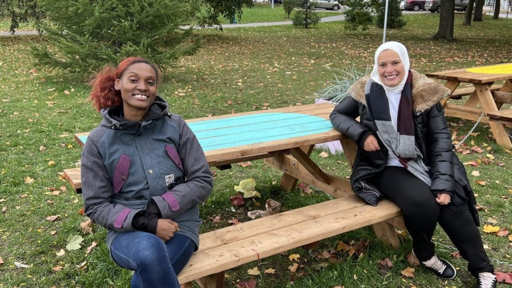 Deux mères candidates à Saint-Léonard pour «changer les choses»