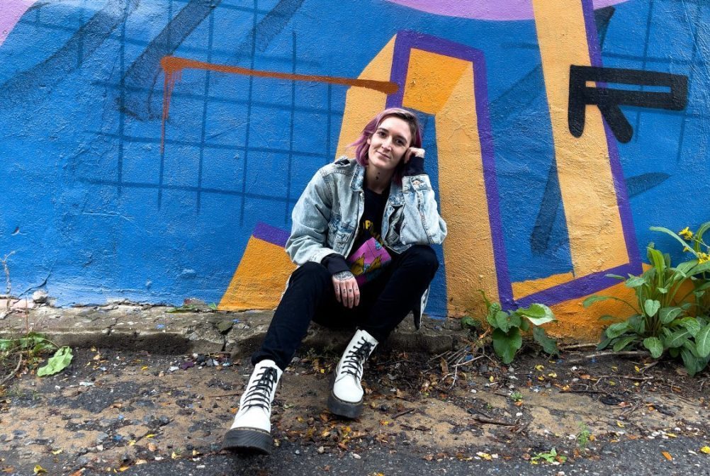 La TikTokeuse Annie Archambault alias Surleborddelaligne.