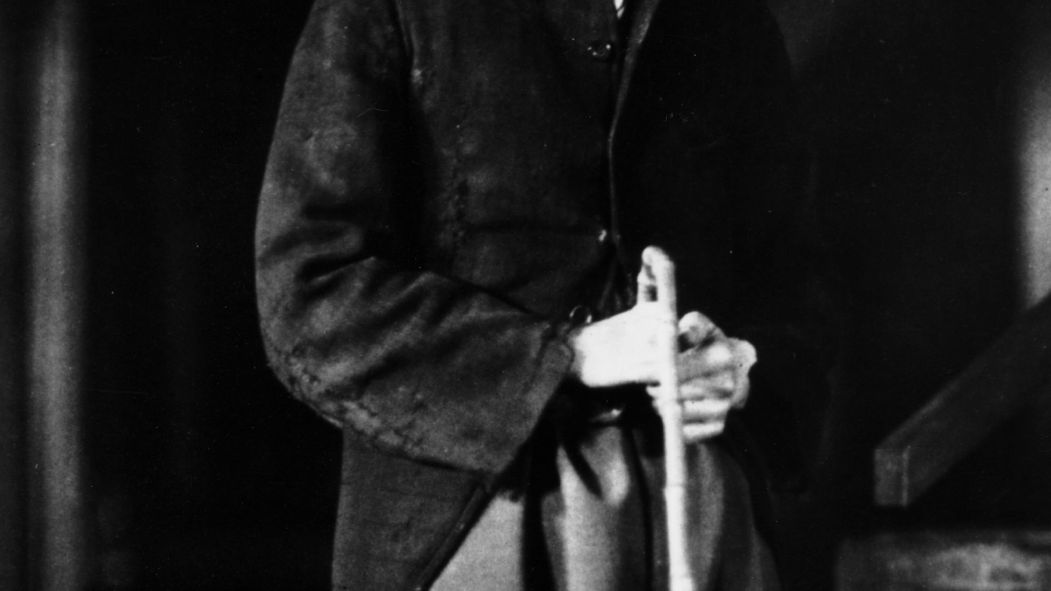 Charlie Chaplin crique Québec