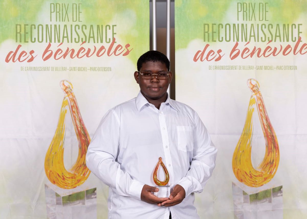 Evins_Exilhomme_bénévole