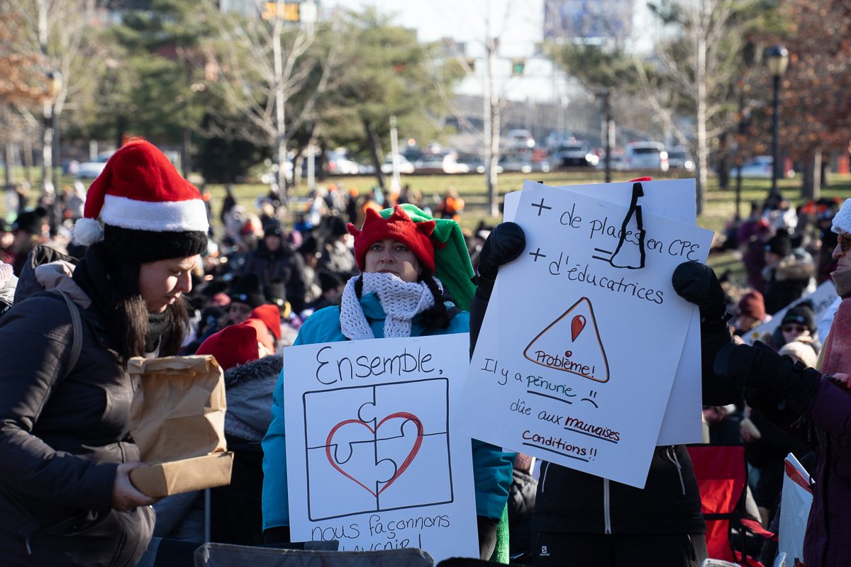 Manifestation d'éducatrices en CPE