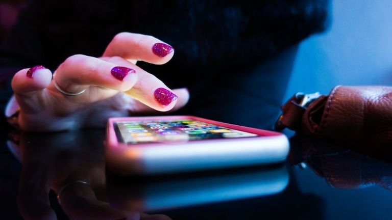 Apple recommande de bonnes habitudes num&eacute;riques