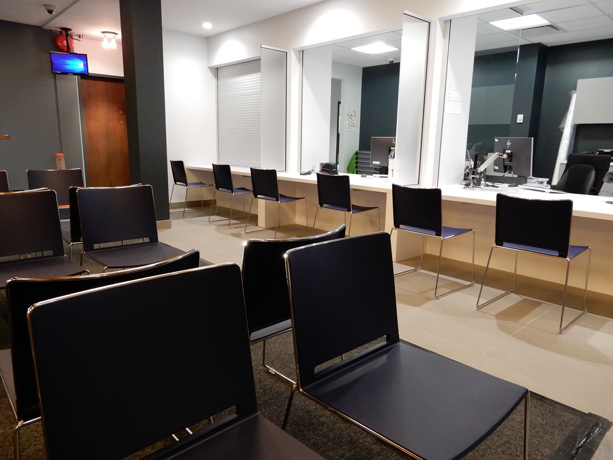 Le Bureau Accès Montréal de Saint-Léonard est situé au 8400 boulevard Lacordaire.