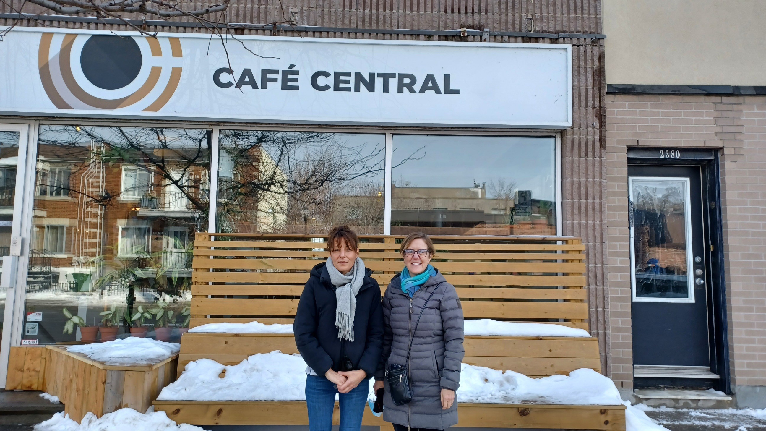 Café Central dons Accueil Bonneau