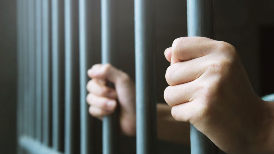 La requête d’un détenu estimant être «soumis à une perte de liberté» est rejetée