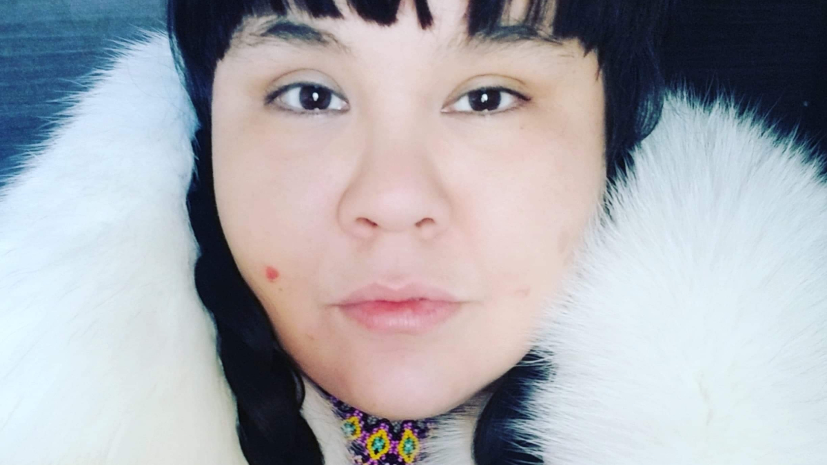 Kyra lutte désormais contre la traître d'êtres humains et l'exploitation sexuelle auprès des victimes et en sensibilisant la population aux côtés du SPVM