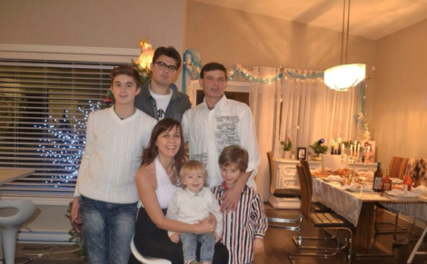 Alexander Tonitoi et sa famille