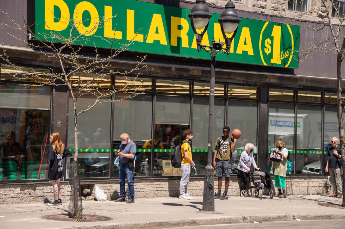 Dollarama Avenue Mont-Royal