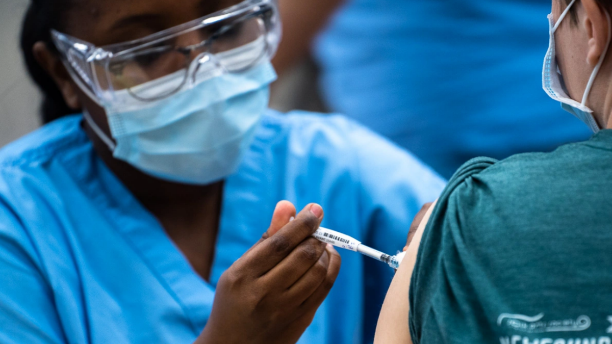 Le fédéral prêt à offrir des vaccins contre la variole du singe au Québec