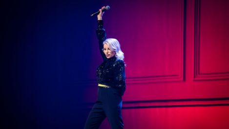 Cathy Gauthier se fait décapante dans son quatrième spectacle, "Classique"