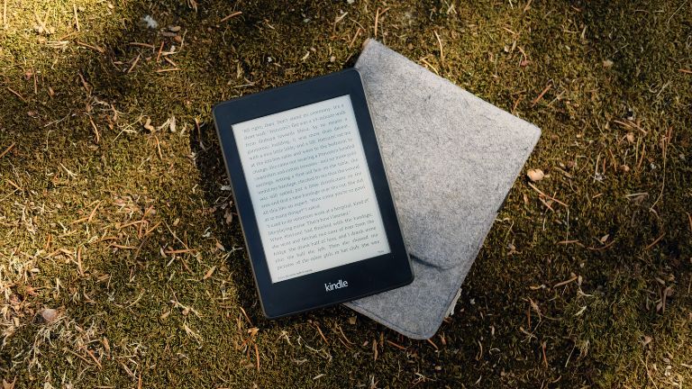C’est officiel, le format EPUB fera partie des 14 formats disponibles sur les Kindle d’Amazon. Amazon kindle format epub livres électroniques acceptés 2022