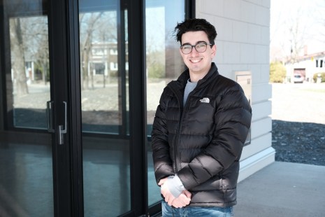:Le jeune de 21 ans propose de créer un conseil jeunesse impliqué dans les prises de décisions politiques de l’arrondissement de Rivière-des-Prairies–Pointe-aux-Trembles.