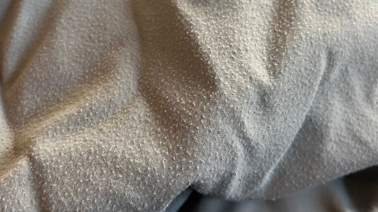 Grâce à un courriel bien construit, j’ai réussi à me faire rembourser ces draps après m’être fait dire non. remboursement draps droit consommateur garantie légale