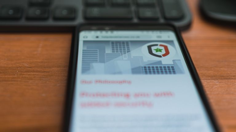 L’utilisation d’une bonne suite de protection est nécessaire, surtout dans un appareil plus vieux. importance suite protection antivirus VPN téléphone tablette Android