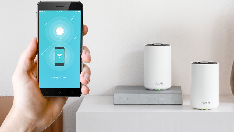 La configuration des bornes Deco XE75 se fait via l'application mobile Deco de TP-Link pour Android et iOS. Configuration application mobile Deco