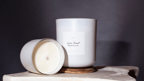 Cette entreprise de bougies de Saint-Henri vous propose plusieurs fragrances de chandelles végétaliennes faites à la main par des locaux en processus de réinsertion sociale.