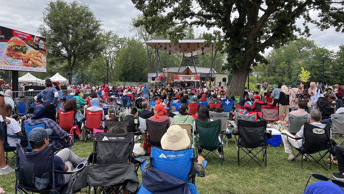 La foule était dense samedi au parc Aimé-Léonard de Montréal-Nord.