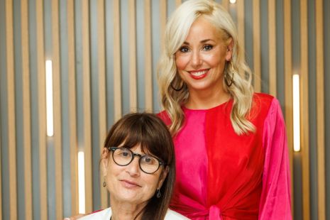 La r&eacute;alisatrice Mariloup Wolfe et la sc&eacute;nariste Marie Vien