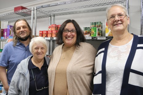 L'&eacute;quipe de Hope se pr&eacute;pare &agrave; accueillir assez de dons pour supporter alimentairement 400 m&eacute;nages.