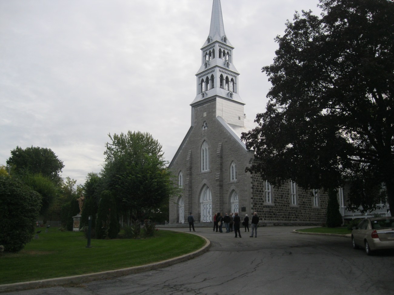 Église Saint-Joseph, à Rivière-des-Prairies.