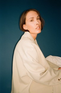 Rosie Valland auteure-compositrice-interpr&egrave;te