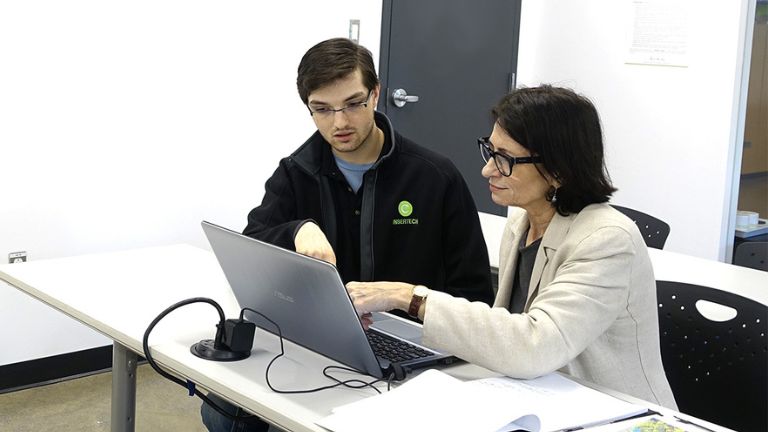 cours priv&eacute;s individuels insertech informatique techno