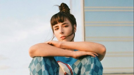 Ariane Roy a remport&eacute; le prix de R&eacute;v&eacute;lation de l'ann&eacute;e &agrave; l'ADISQ.