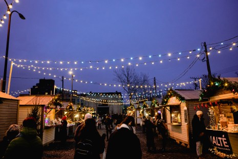 March&eacute; de No&euml;l Atwater