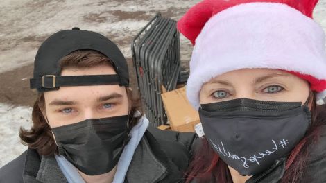 Nancy Boucher entamera 2023 de la même manière que l’année 2022: au parc Émilie-Gamelin, distribuant des repas et des vêtements chauds aux personnes sans-abri.