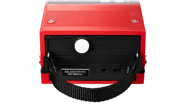 On peut connecter la table tournante SOund Burger d'Audio-Technica à un haut-parleur Bluetooth ou utiliser le port jack. Table tournante Audio Technica