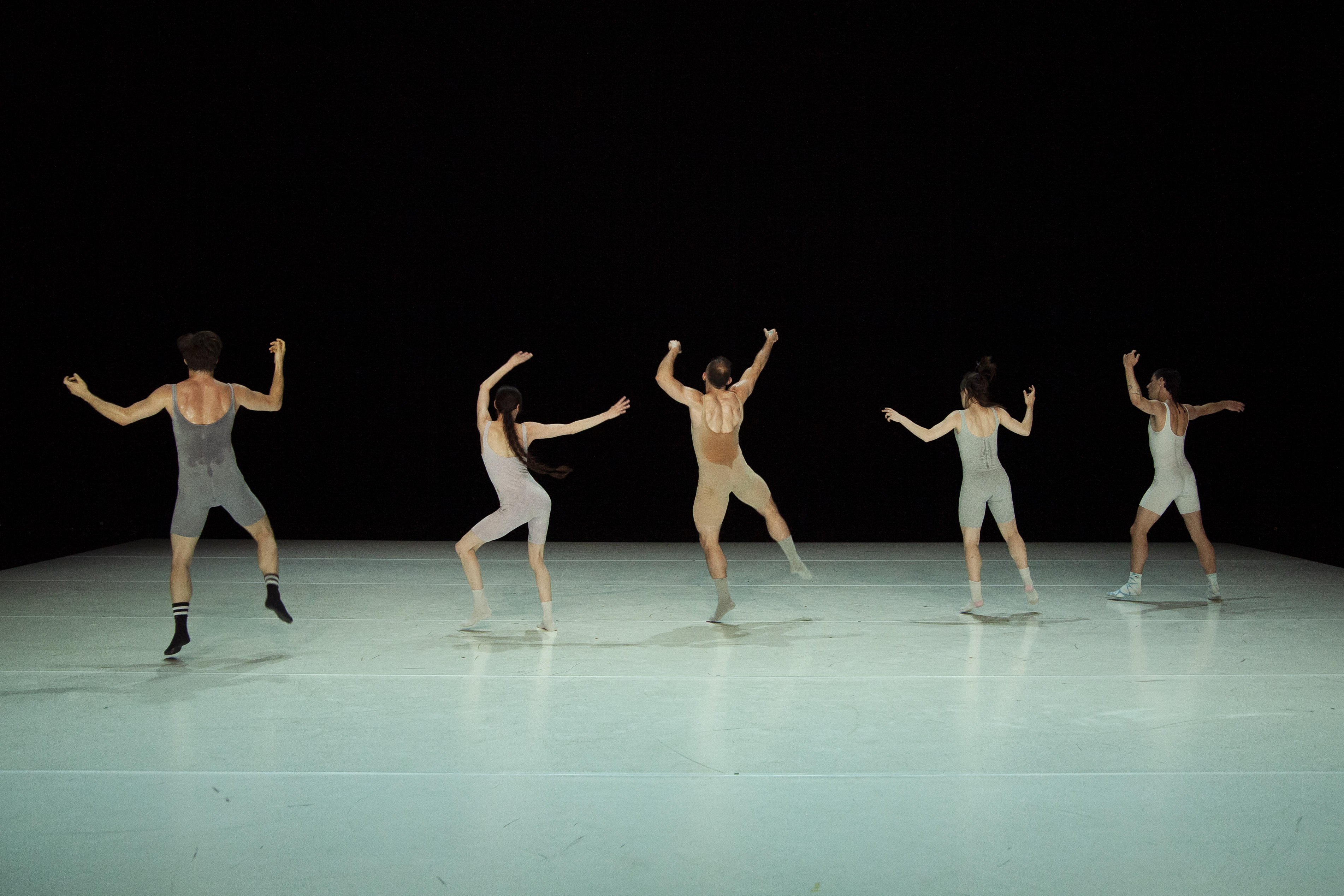 La création « Les jolies choses » de Catherine Gaudet est présentée à l’Agora de la danse du 1er au 3 mars. Photo : Mathieu Doyon