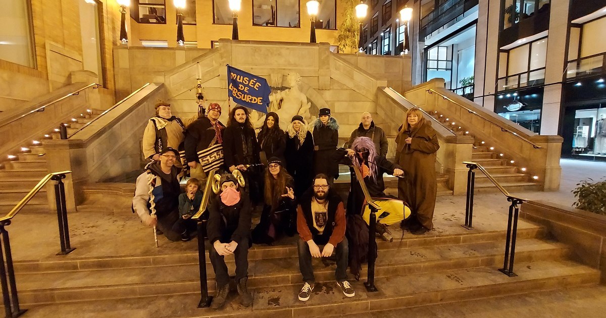 Un grandeur nature à travers les de Montréal»