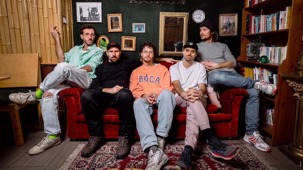 Le groupe Valaire fait paraître son nouvel album, « Jazz futon », vendredi.