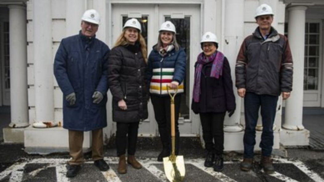 Hôtel de ville de Baied’Urfé les travaux débutent