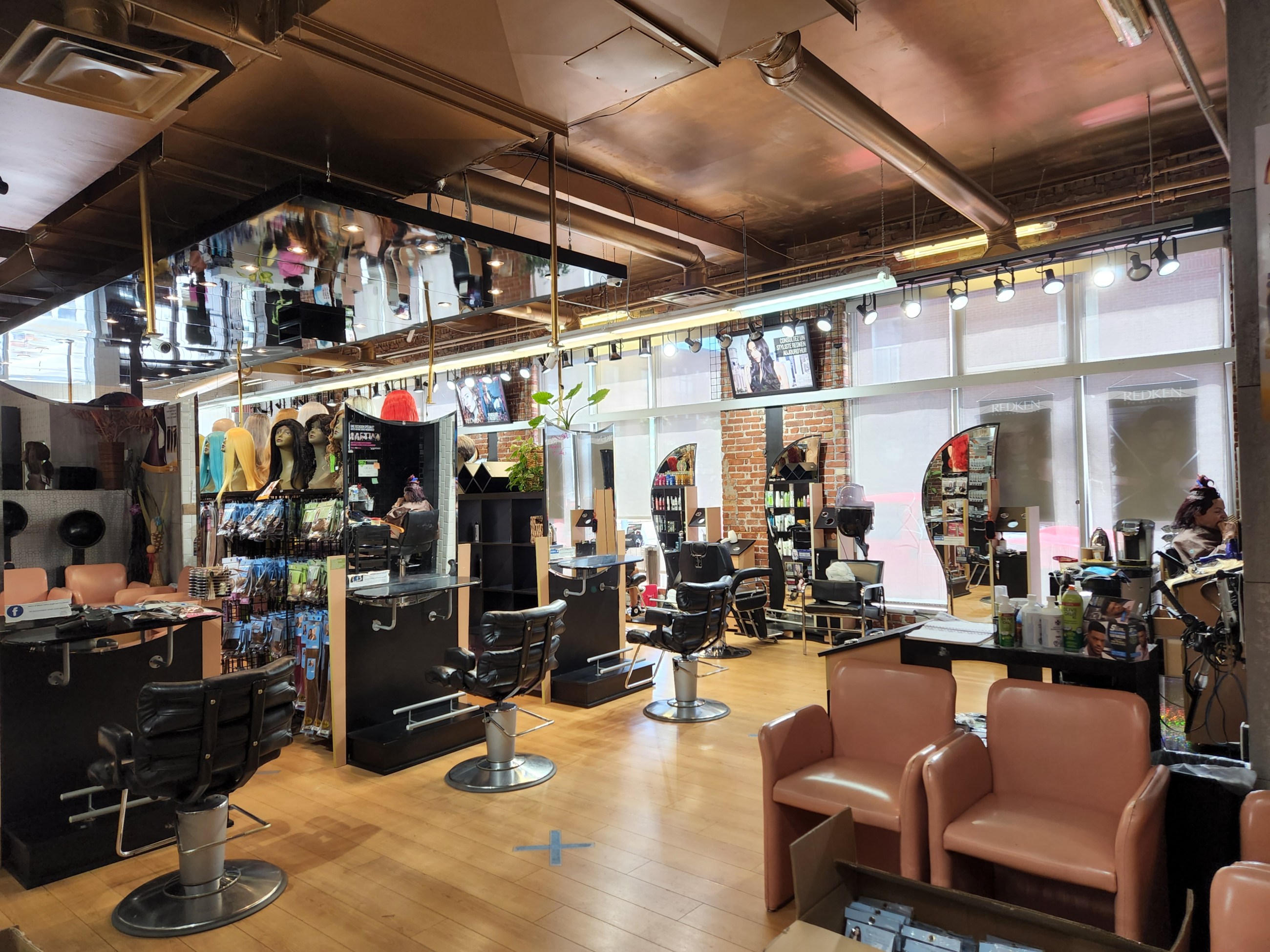 Salon de coiffure Orly : redonner confiance aux femmes