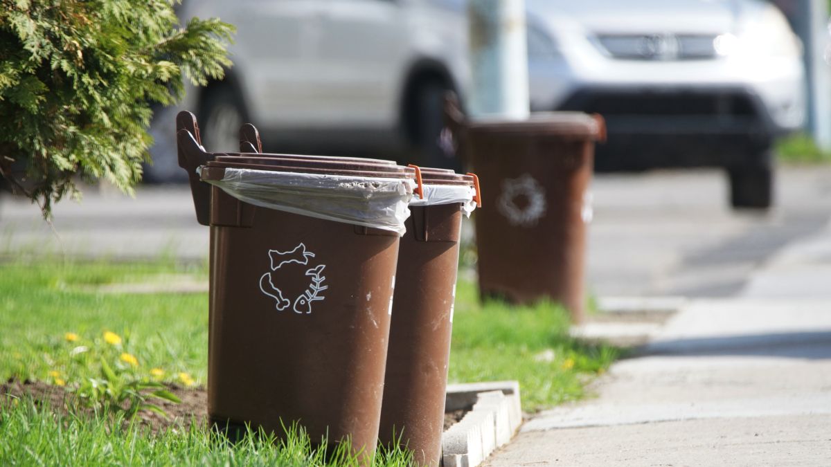 La Ville a négocié la reprise des chantiers des centres de compostage