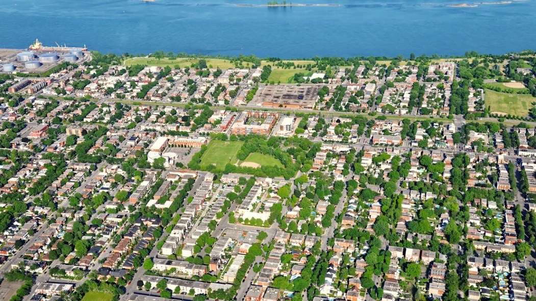 Vue aérienne de l'est de Montréal.