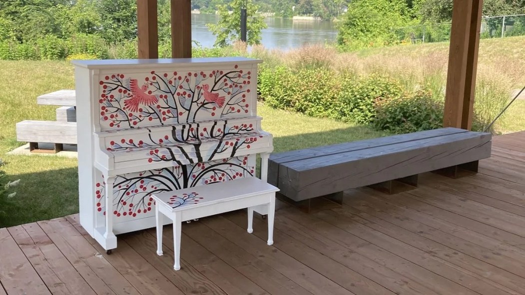 Un nouveau piano public au parc de l’Anse-aux-Rivard