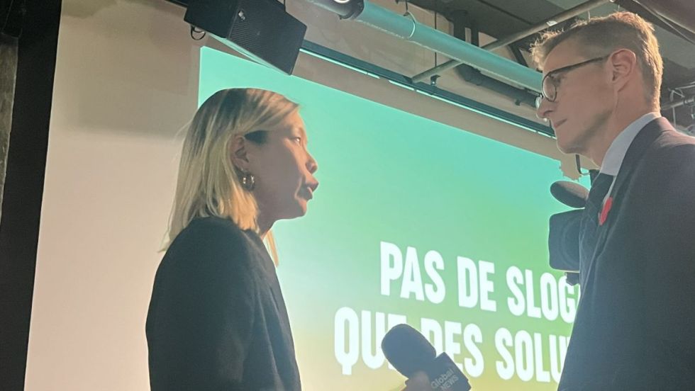 Cathy Wong, nouvelle mairesse du Plateau-Mont-Royal, lors du rassemblement électoral de Projet Montréal le 2 novembre 2025.