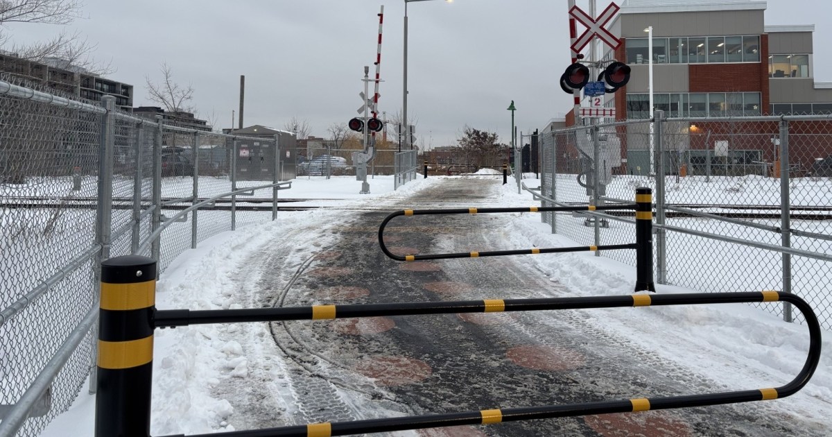 Un nouveau passage piéton relie Outremont et Parc-Extension