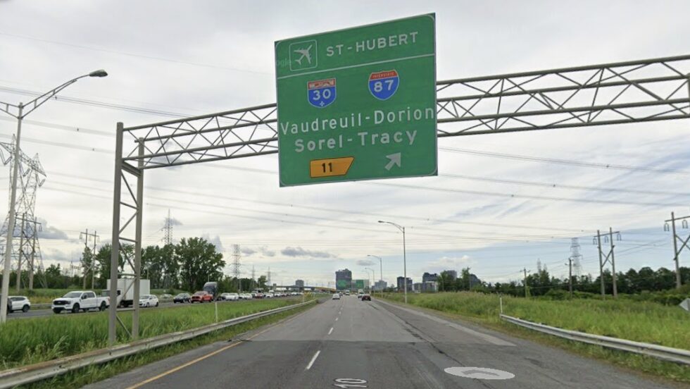 Capture d'écran de Google Street View montrant l'autoroute 10 en direction Ouest, près de la sortie pour l'autoroute 30.